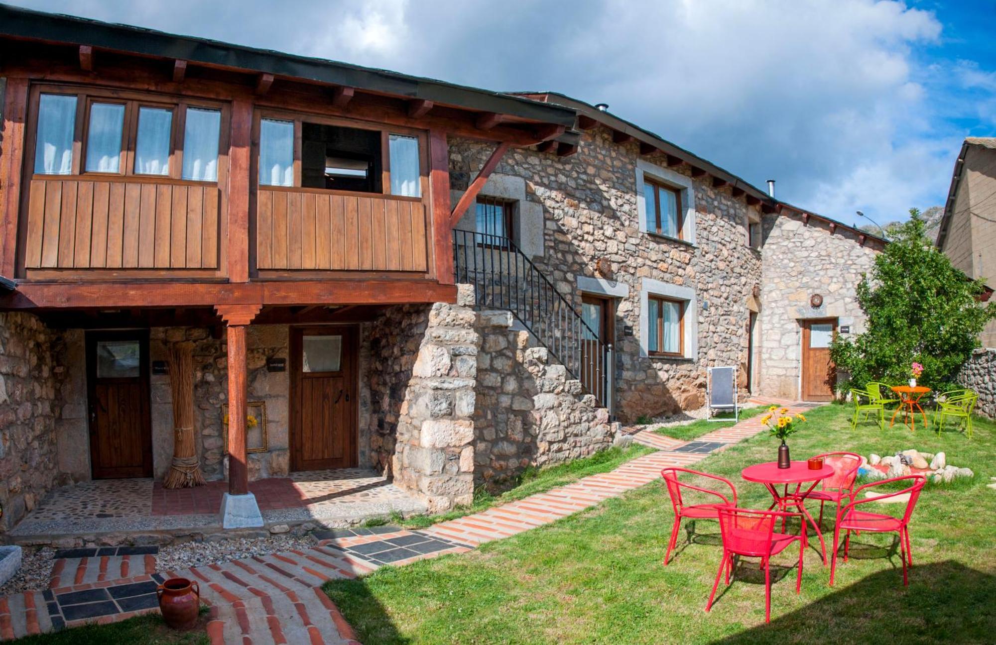 Casas Rurales Entre Babia Y La Luna Villafeliz Ngoại thất bức ảnh