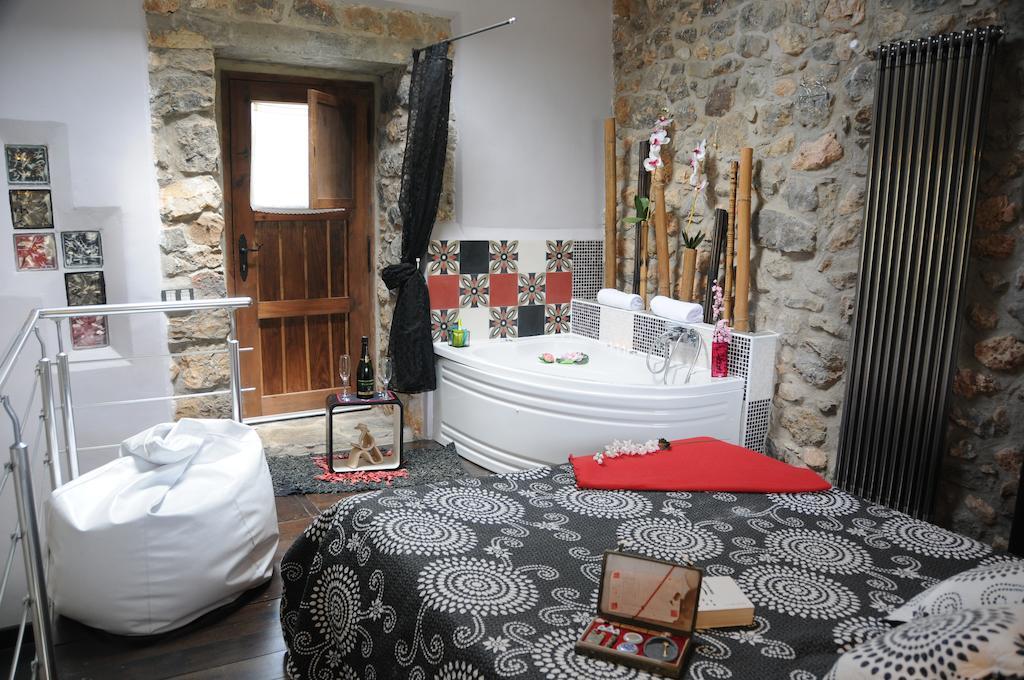 Casas Rurales Entre Babia Y La Luna Villafeliz Ngoại thất bức ảnh