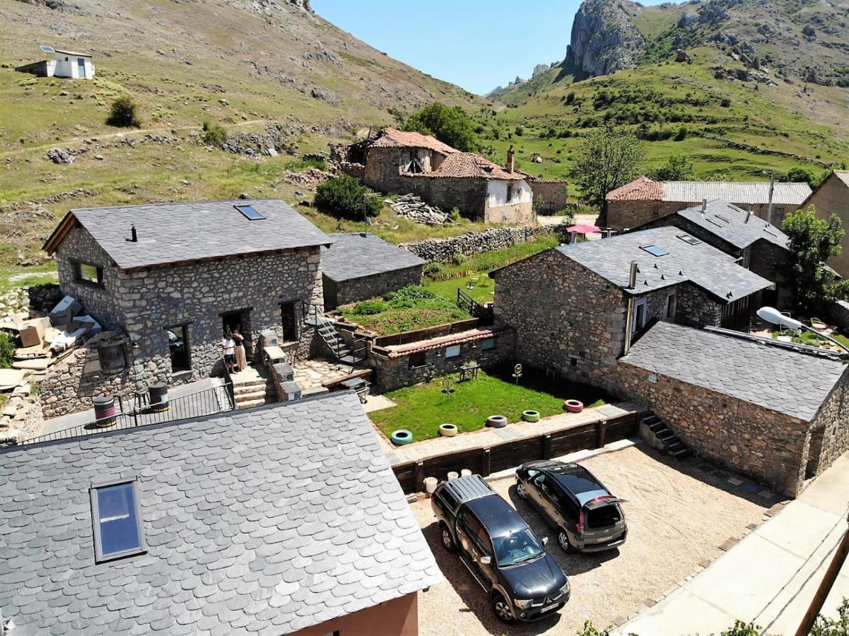 Casas Rurales Entre Babia Y La Luna Villafeliz Ngoại thất bức ảnh